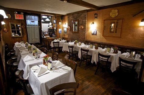 La Boite en Bois | Restaurants in Upper West Side, New York