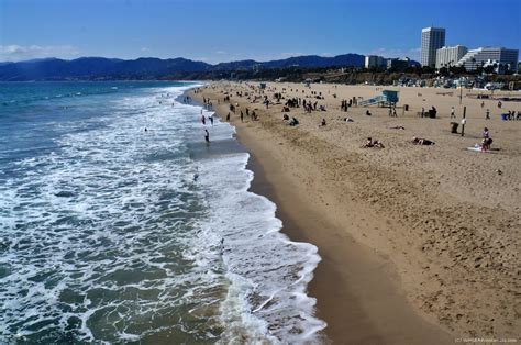 santa-monica-beach-1 - World Adventurists