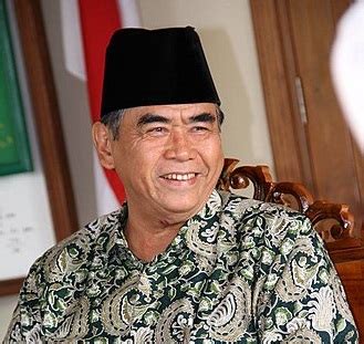 Profil Panji Gumilang, Pimpinan Ponpes Al Zaytun Indramayu : Okezone Nasional