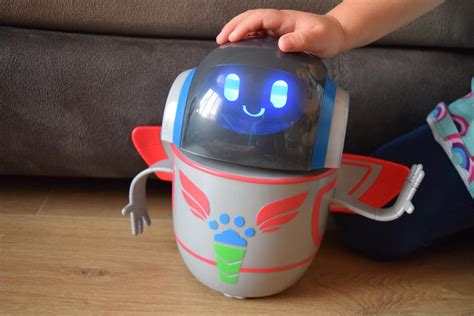 Review | PJ Masks Lights and Sounds robot - Family Fever