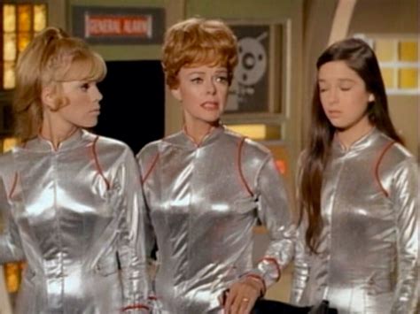 Lost in Space Season 3 Episode 1 "The Condemned of Space" | Lost in space, Space tv shows, Space ...