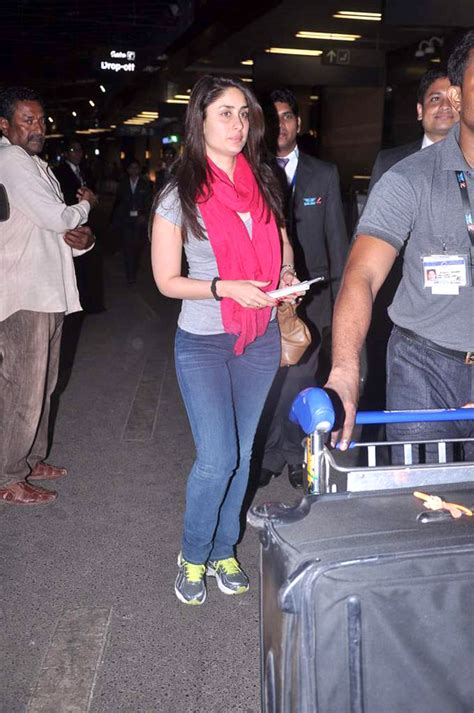 File:Kareena Kapoor snapped at the airport (15).jpg - Wikimedia Commons