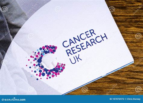 Cancer Research UK editorial photography. Image of britain - 107076972