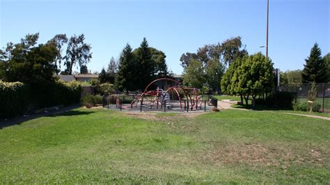 Oakland Parks Guide – Oakland Parks and Recreation Foundation