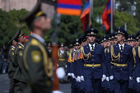 Murders, suicides, and fatal accidents plague the Armenian military ...