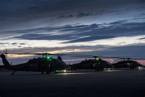 Rescue assets arrive in Fort Worth, Texas > Air Force > Article Display