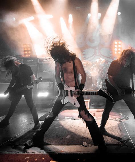 Airbourne: best songs · discography · lyrics