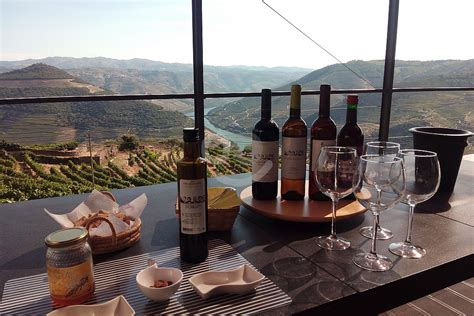 Porto wine tour in the Douro region – incl. wine tastings | sunbonoo.com