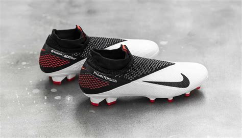 Nike Launch The PhantomVSN II "White/Black/Laser Crimson" - SoccerBible