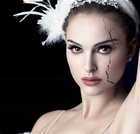 Black Swan: Natalie Portman in Worldwide Sleeper Blockbuster