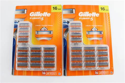 Gillette Fusion 5 Replacement Cartridge 16-packs, 2 Pieces | Property Room