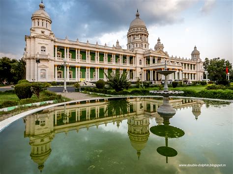 The Concrete Paparazzi: Lalitha Mahal Palace, Mysore