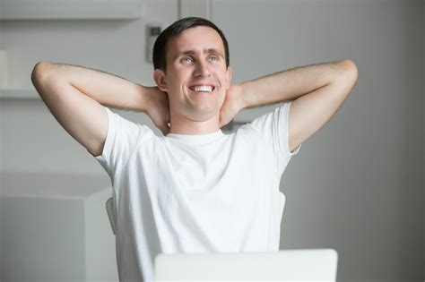 What Does Cracking Your Neck Do: Benefits, Risks & Safety | Rehabmates