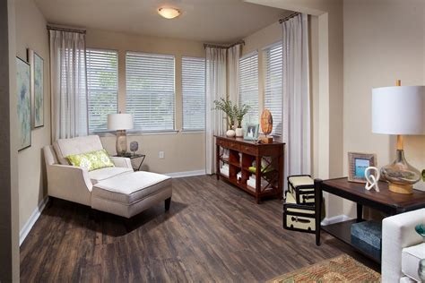 Southside Apartments | Century Deerwood Park Apartments