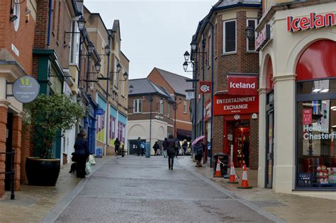 Chesterfield town centre alcohol and begging ban could be extended | Derbyshire Times