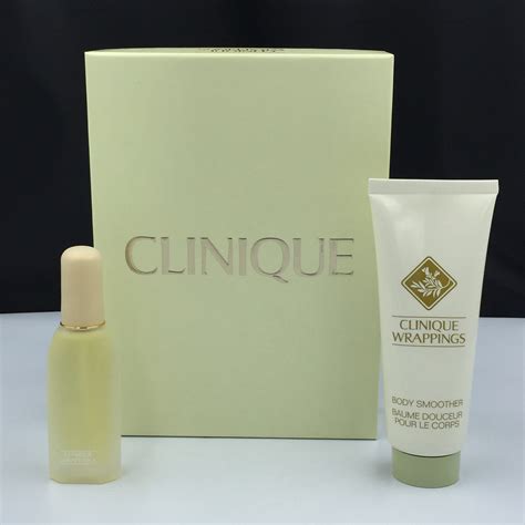 Clinique Wrappings Gift Set ( 25ml Parfum Spray + Body Smoother )