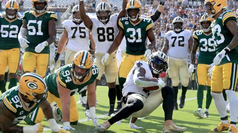 Green Bay Packers Crushed by New Orleans Saints - Sports Illustrated Green Bay Packers News ...