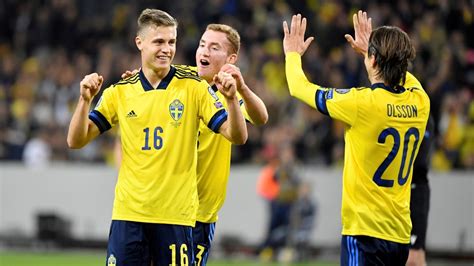 Euro 2020: Sweden's Kulusevski and Svanberg test positive for COVID-19 - News Bit