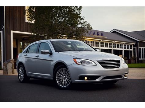 2012 Chrysler 200: 26 Exterior Photos | U.S. News