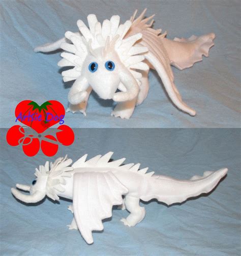 Mini Bewilderbeast | Sewing projects, How to train your dragon, Mini