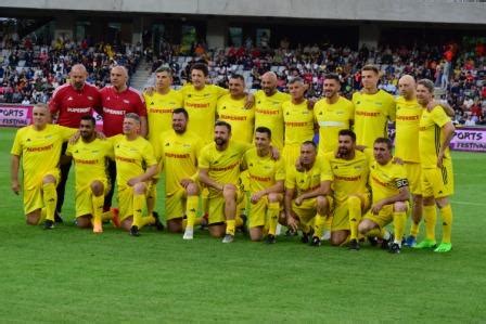 All Stars Romania și Galatasaray Legends au făcut un adevărat show la ...