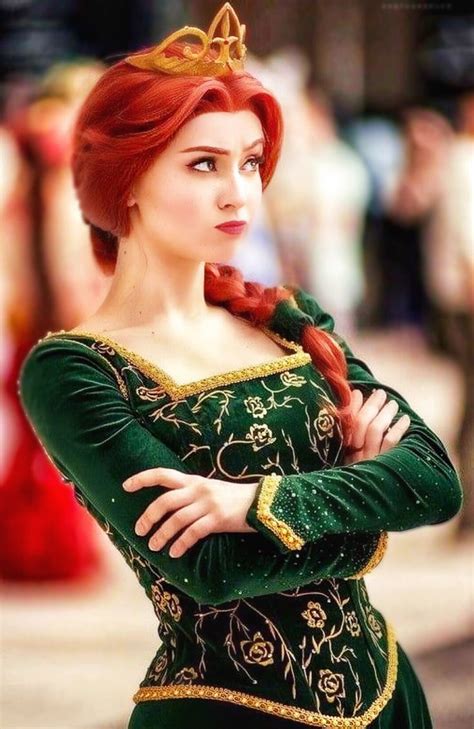 Princess Fiona | Cosplay outfits, Cosplay woman, Cosplay costumes