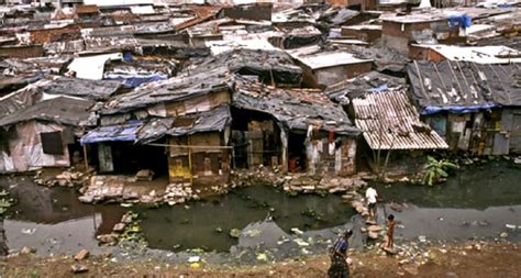 POVERTY AND SLUMS | Slums, Apocalypse world, City architecture