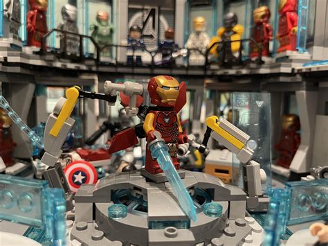 Complete Iron Man Hall of Armor MOC : r/lego