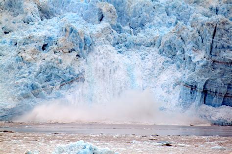 Carl's Cruise Capers and Travel Tips: Hubbard Glacier, Alaska