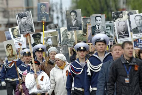 Victory day parade in Moscow - CBS News