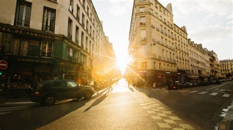 Paris Latin Quarter Free Walking Tour - SANDEMANs NEW Europe
