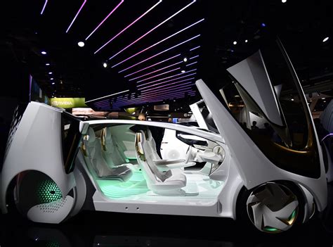 Toyota Announces New Company Devoted to Self-Driving Cars - WSJ