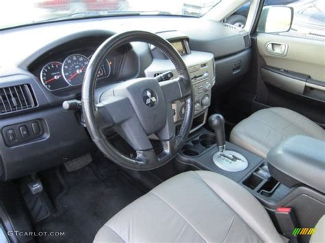 Sandblast Beige Interior 2004 Mitsubishi Endeavor Limited AWD Photo ...