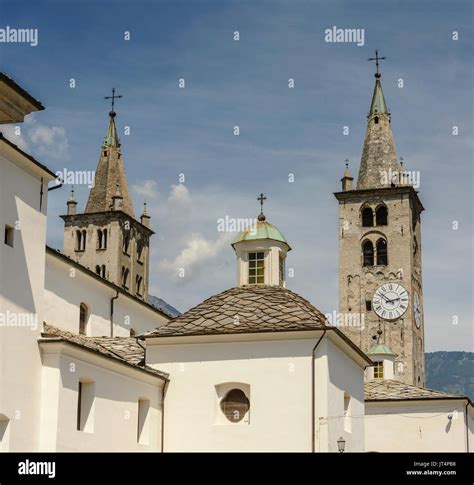 Aosta cathedral hi-res stock photography and images - Alamy