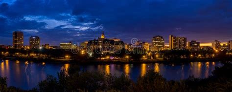 Saskatoon skyline editorial photo. Image of scenic, architecture - 74035161