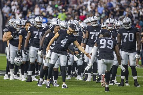 Raiders’ offense could be explosive, but has big line concerns ...