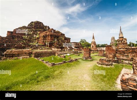 Ancient temple of Ayutthaya Stock Photo - Alamy