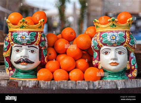 Sicilian ceramic hi-res stock photography and images - Alamy