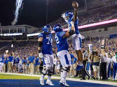 Watch: Kentucky Releases Hype Video Ahead of Florida Matchup - Sports ...