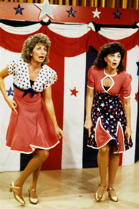 Laverne & Shirley. How patriotic. :) | Laverne & shirley, Cindy ...