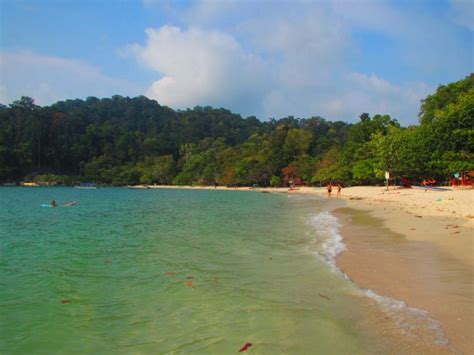 2D1N Pangkor Coral Bay Resort, Pangkor Island - AMI Travel & Tours