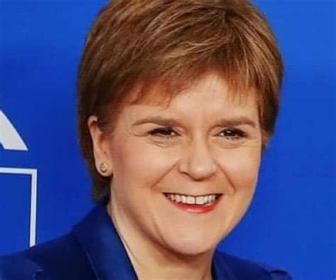 Nicola Sturgeon Biography - Facts, Childhood, Family Life & Achievements