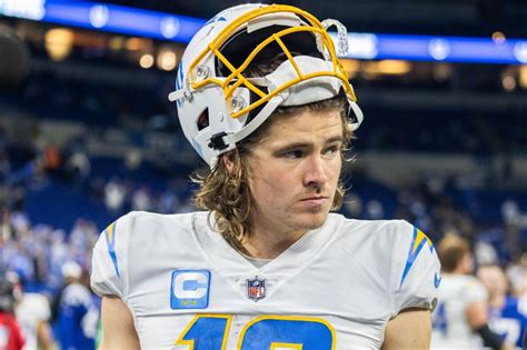 Chargers News: Brandon Staley Provides Small Update on Justin Herbert's ...