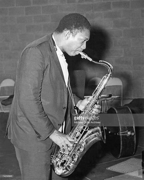 Jazz saxophonist John Coltrane performs onstage in circa 1962. Jazz Artists, Jazz Musicians ...