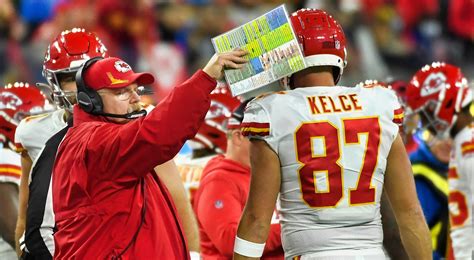 Andy Reid Addresses Travis Kelce Throwing Helmet During Loss