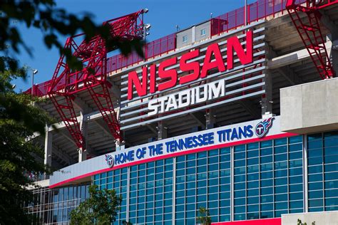 Behind the Scenes Tour of Nissan Stadium, home of the Tennessee Titans | Duke