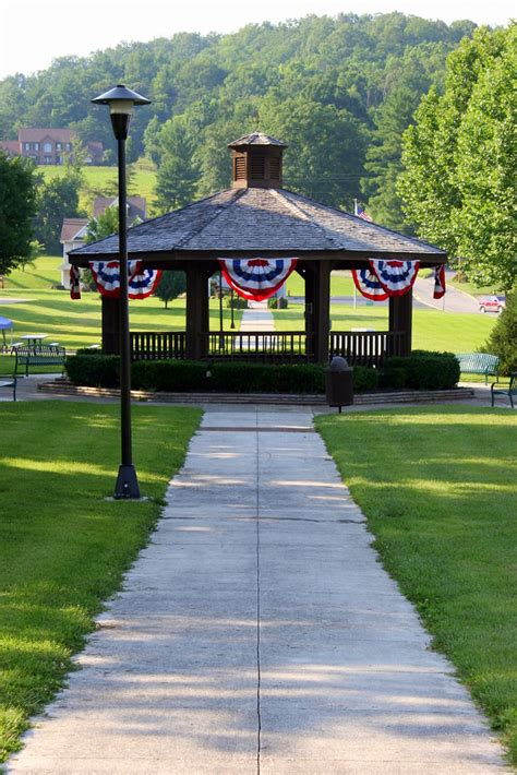 Huntsville, TN Gazebo - a photo on Flickriver