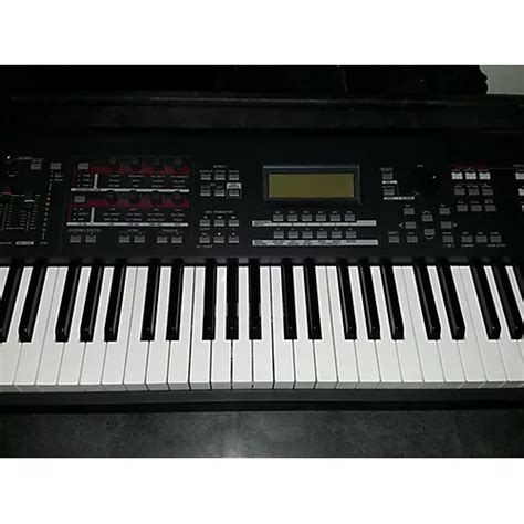 Used Yamaha MOXF8 88 Key Keyboard Workstation | Guitar Center