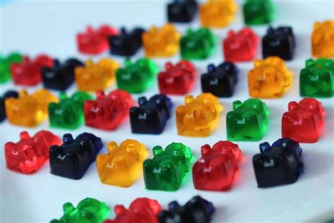 Sugar-Free Gummy Bears are healthy, easy and delicious