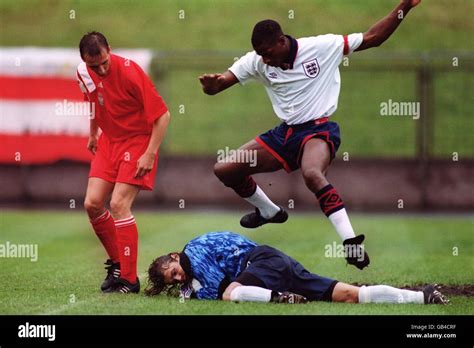 Ugo ehiogu england hi-res stock photography and images - Alamy